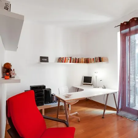Διαμέρισμα *movies & Books* Stylish House With Jacuzzi *